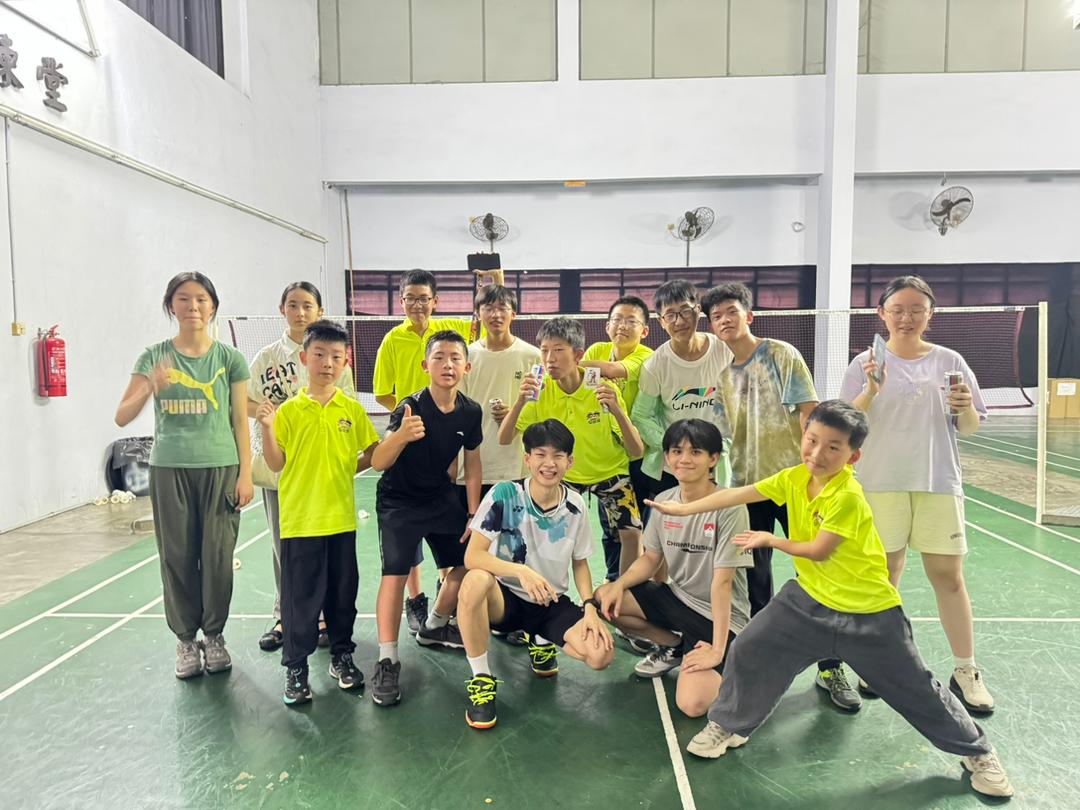 初めての海外でも安心！楽しく学ぶバドミントン　ペナンアカデミー 2025